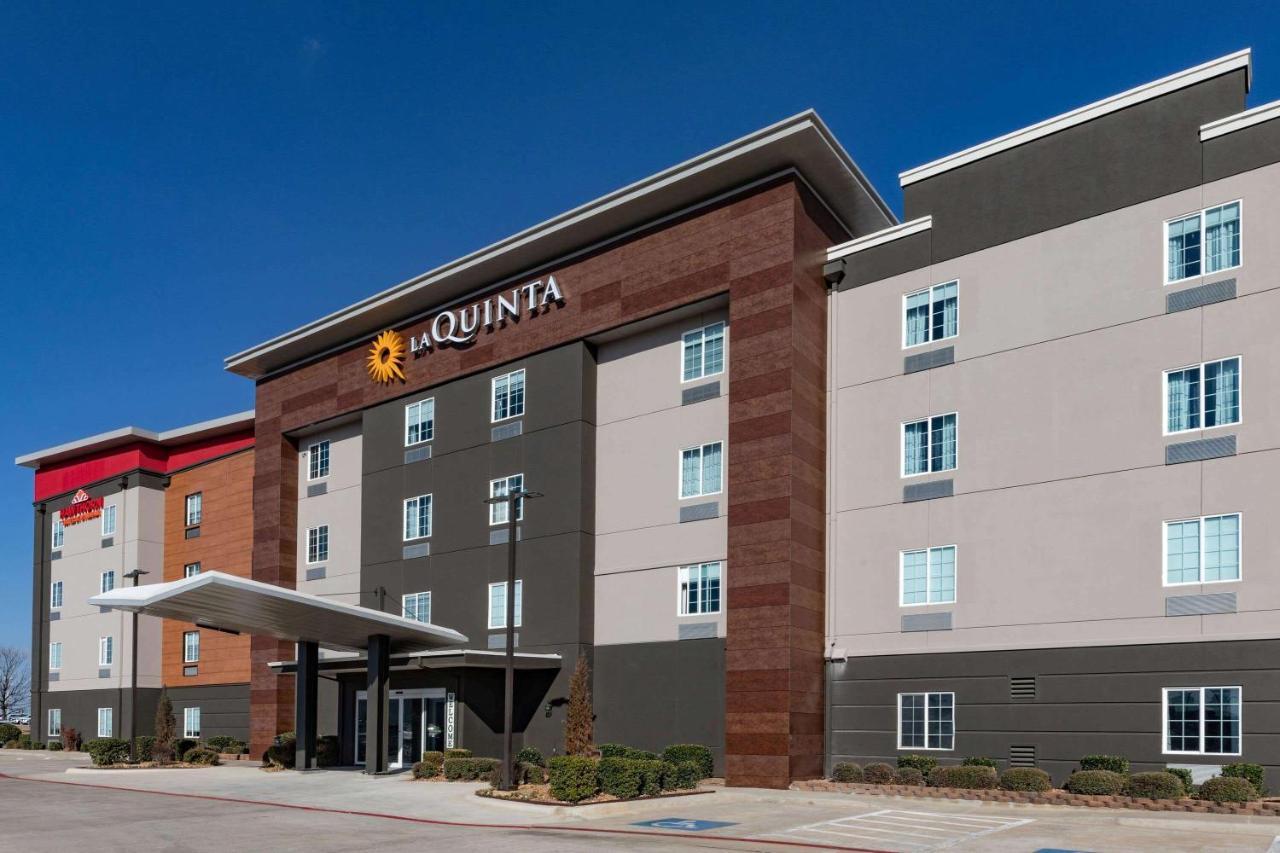 La Quinta Inn & Suites By Wyndham Ardmore Extérieur photo