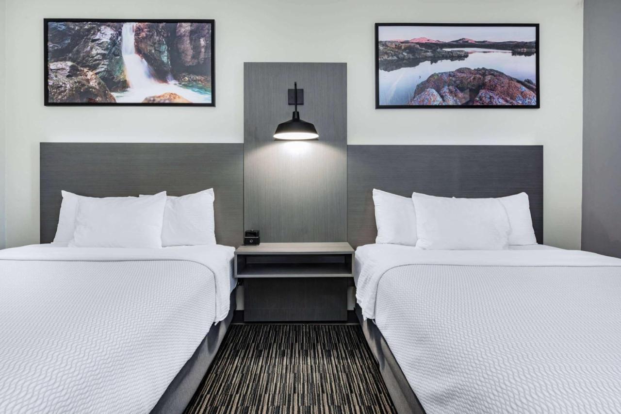 La Quinta Inn & Suites By Wyndham Ardmore Extérieur photo